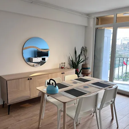 Allegro Kadikoey Apartment